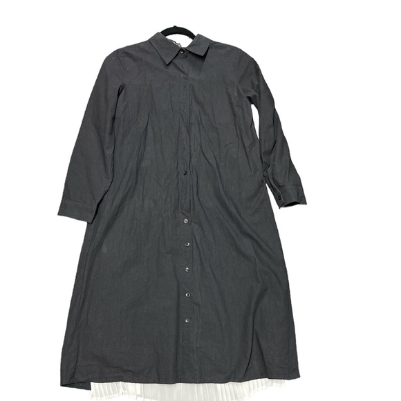 Weekend button dress - Picture 2 of 8